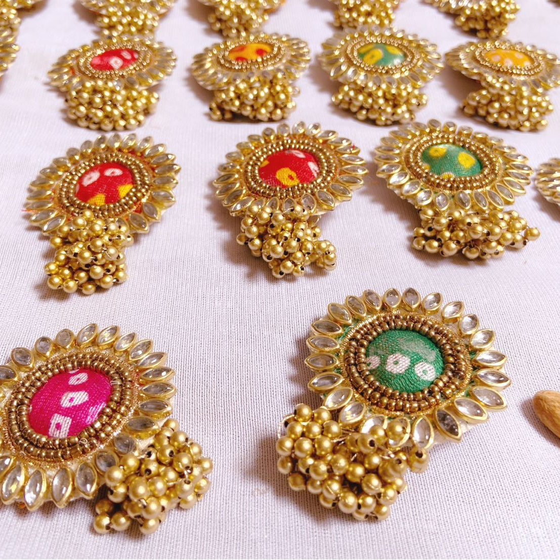 Bandhej Brooch (set of 4 pcs)