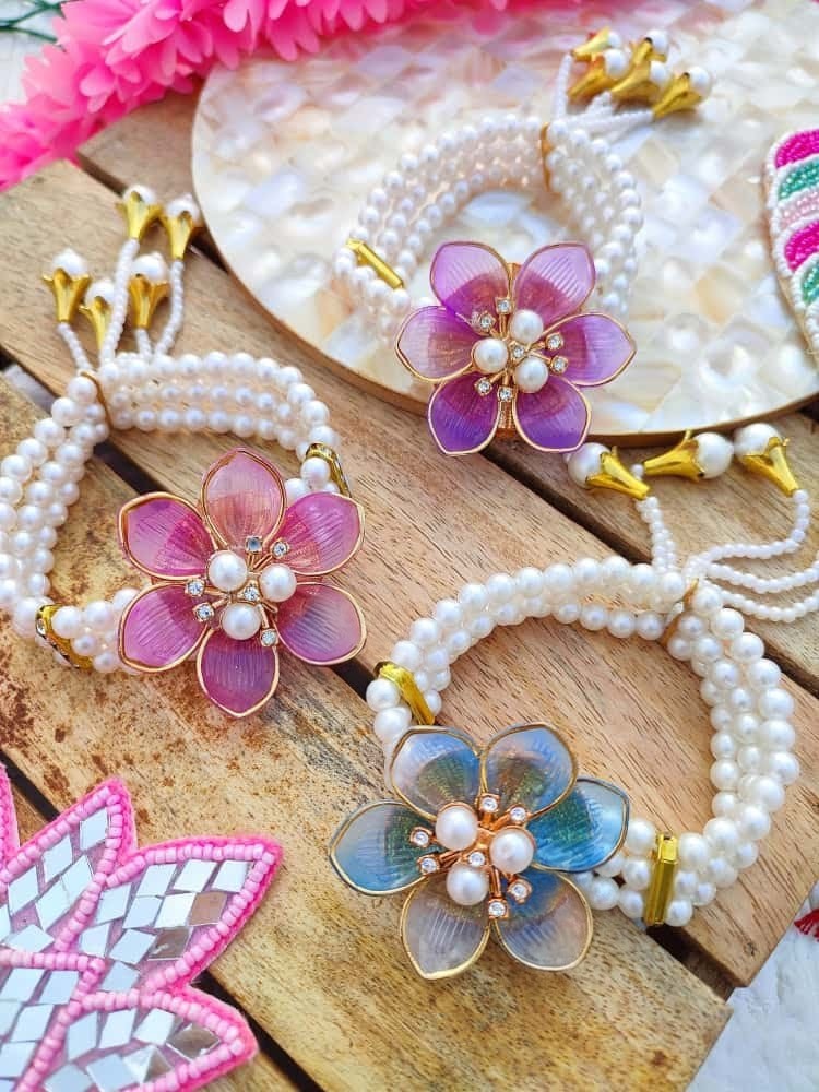 Acrylic Flower Bracelet