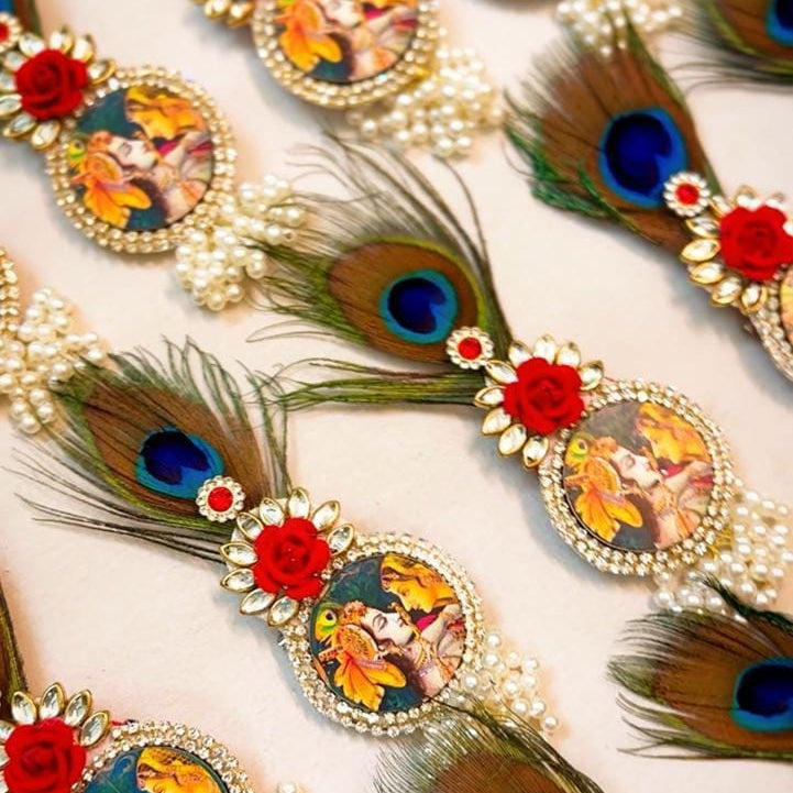 Radha krishna Brooch set of 4 pcs