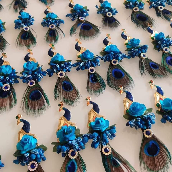 Elegant peacock brooch set of 2